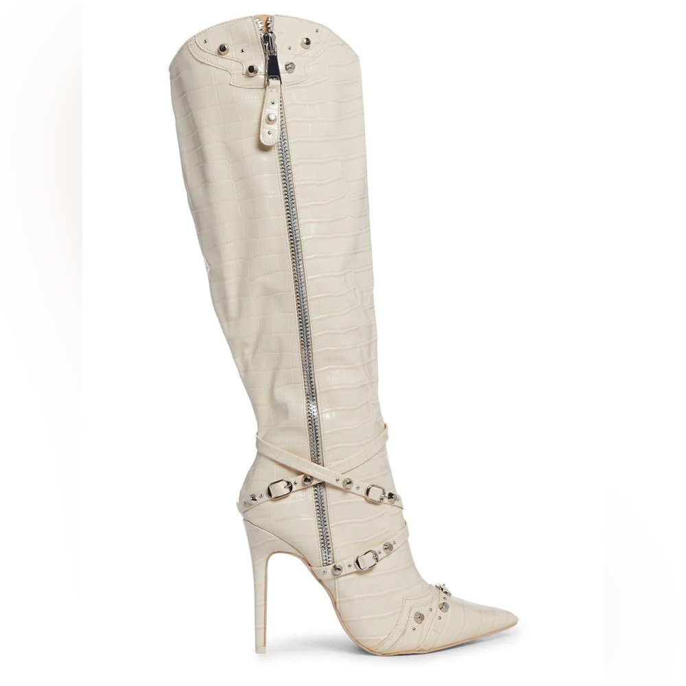 Woman high knee crocodile boots